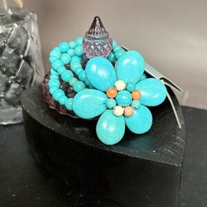 Turquoise Flower Beaded Bracelet | Stretch Turquoise Statement| Boho Floral